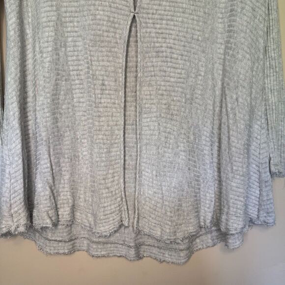 WE THE FREE PEOPLE women's size medium M Lover Split back ribbed oversized top - Picture 11 of 14